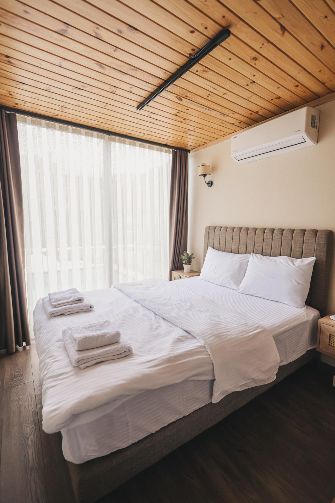 Velora Delüxe- Desert